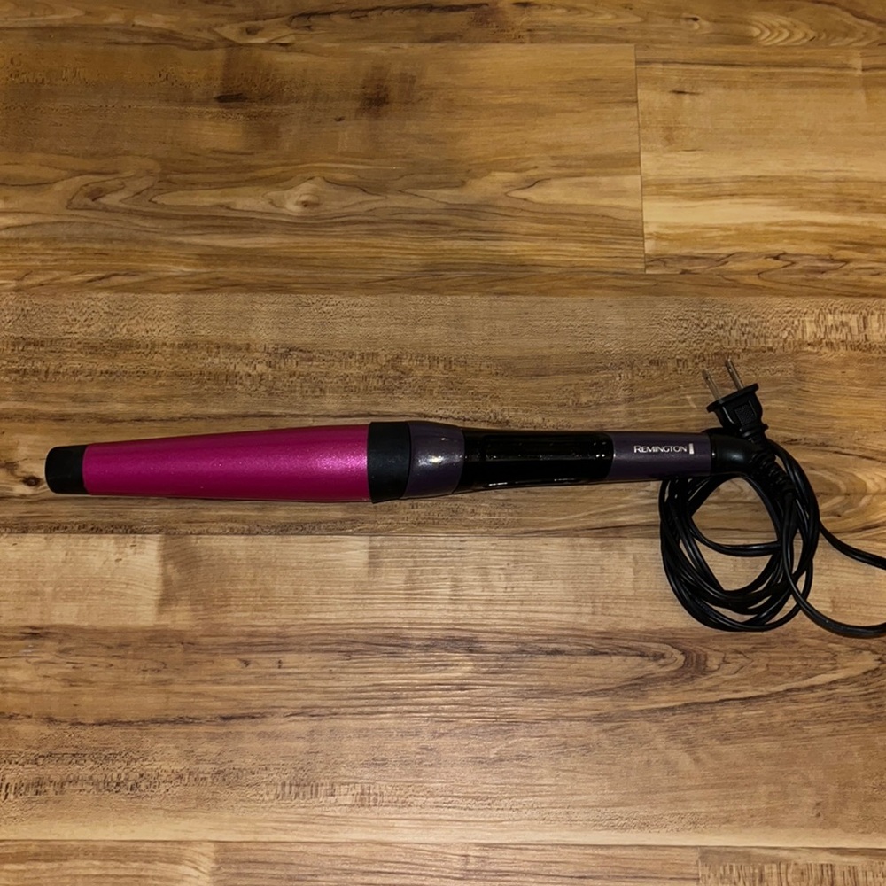 Remington Pink Ceramic Barrel Curling Iron